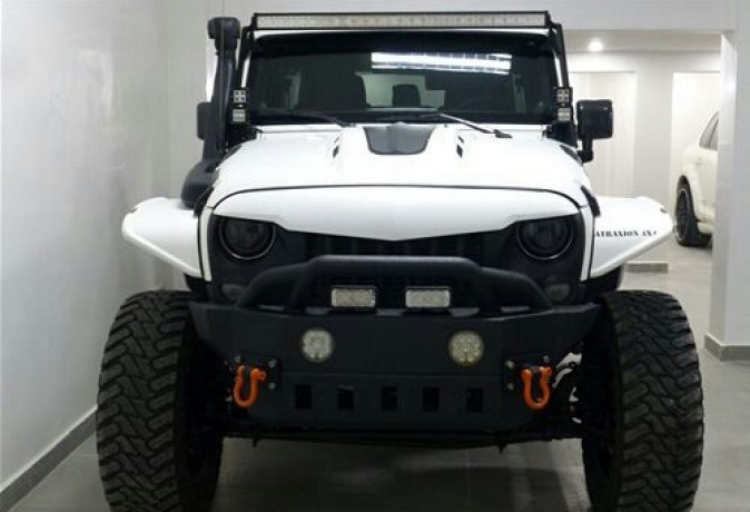 jeep-wrangler-2012-big-0