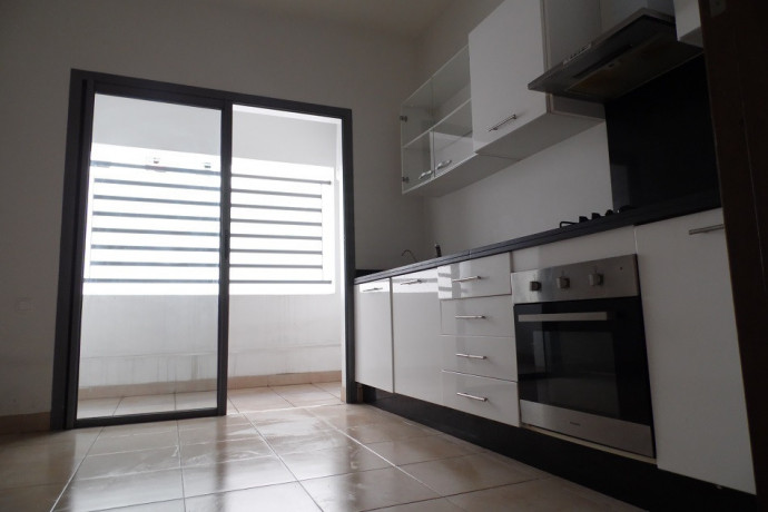 appartement-vide-a-louer-140-m2-4-pieces-a-maarif-big-7